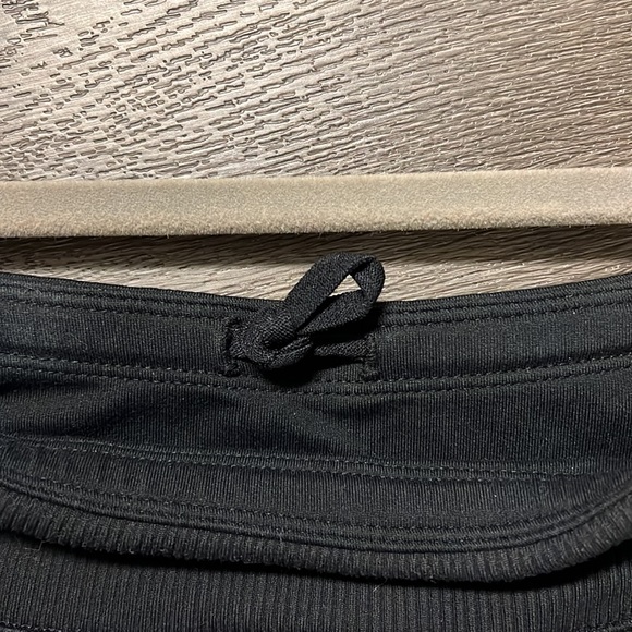 Athleta golf/tennis skirt - Picture 5 of 9